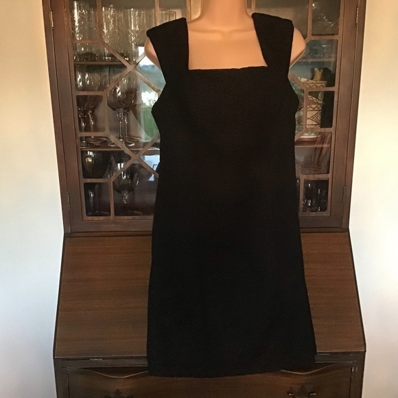 Connected Apparel Dress​ - Picture 3 of 10